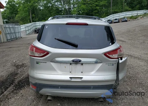 2016 Ford Escape Titanium из США, поврежденный, VIN 1FMCU9J99GUB85375